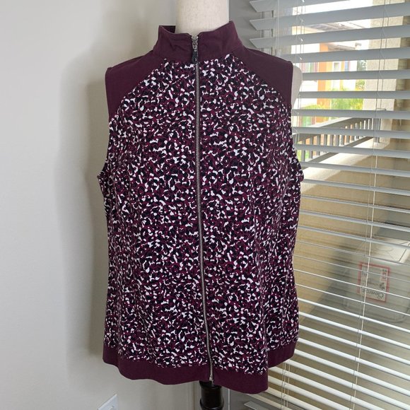 Chico's Jackets & Blazers - Chico's Weekend Active Wear Burgundy Abstract Zip